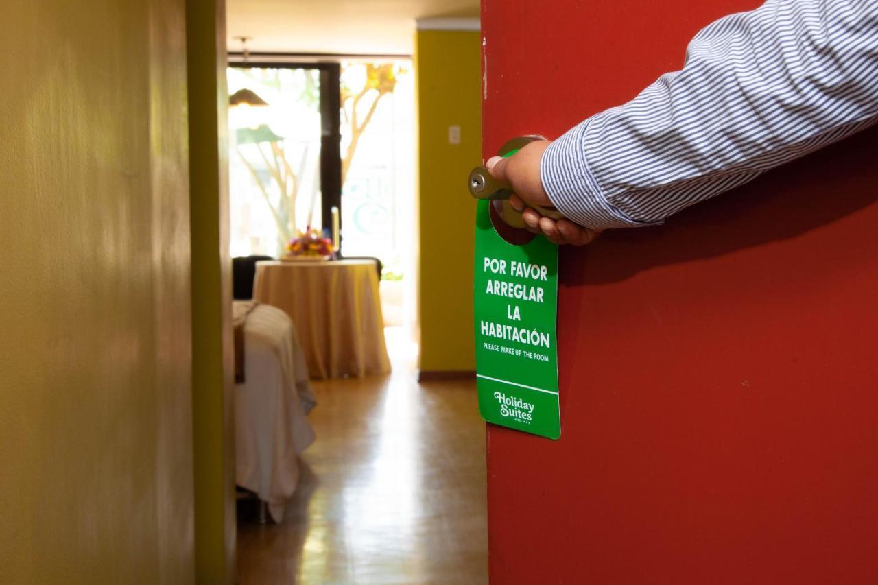 Holiday Suites Tacna Luaran gambar