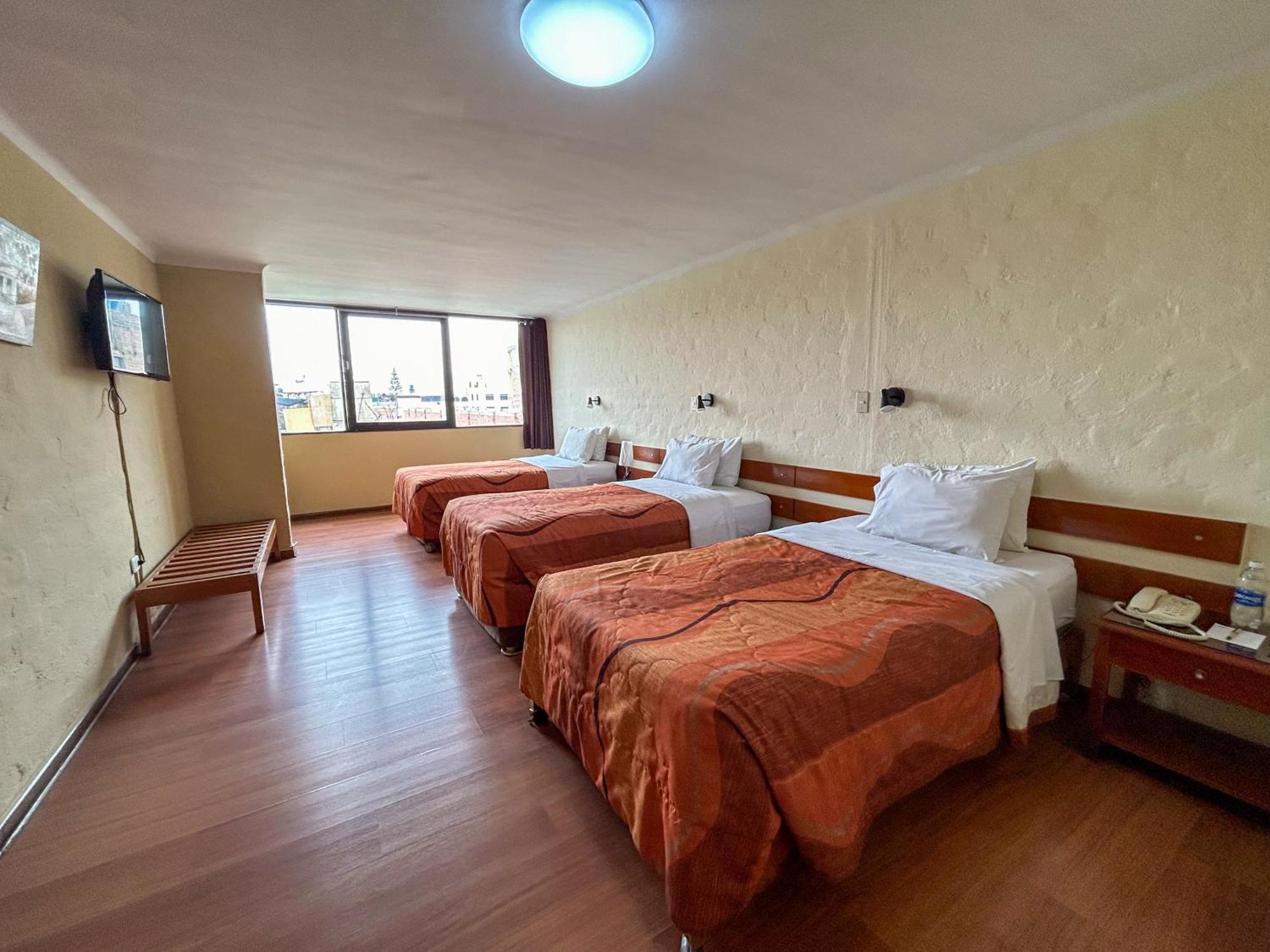 Holiday Suites Tacna Luaran gambar